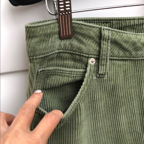 Urban Outfitters Mom High-Rise Corduroy Pants - Picture 10 of 16